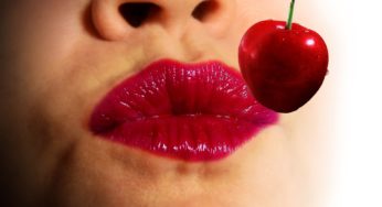 Anti-ageing & Antiseptic Magic Fruit – 8 Amazing Health Benefits of Surinam Cherries