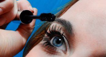 7 Ways to Remove Waterproof Mascara Easily without Damaging Eyes