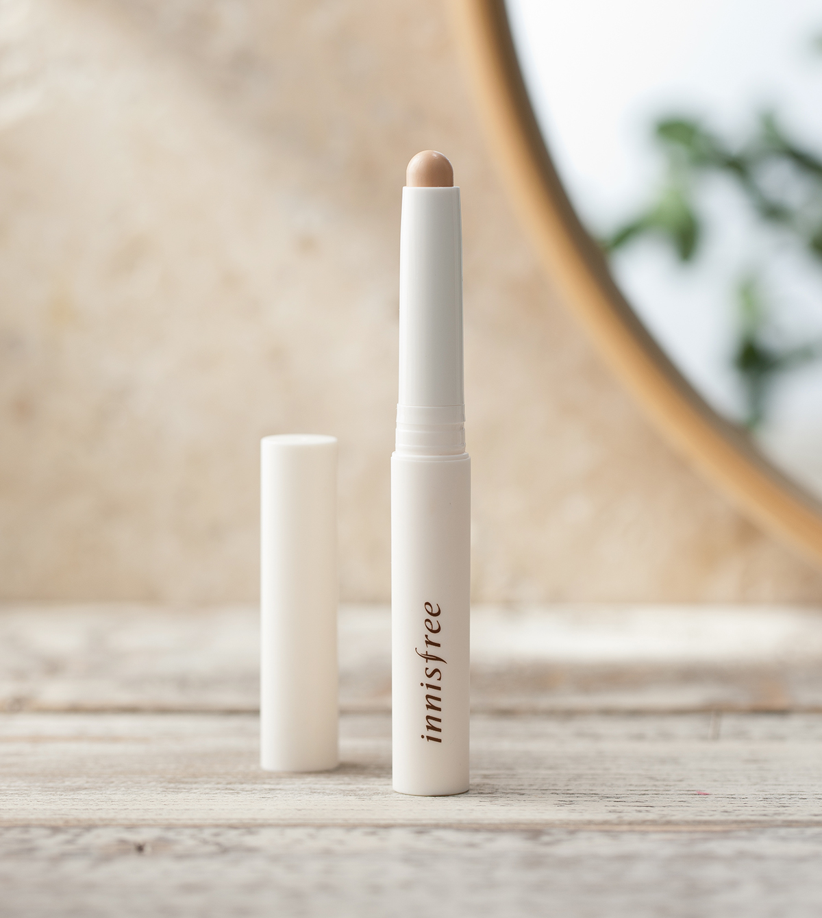 Innisfree Mineral Stick Concealer - 10 Innisfree Makeup Products to Buy in 2018 Available in India- Review & Price