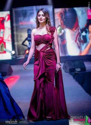 FB IMG 1538393501580 306x420 - Glam Pro Beauty & Wellness Awards 2018 - Celebrity Presenter Actress Kriti Kharbanda and TV Superstar Manish Goel