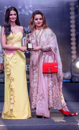 Galaxy his her Beauty salon Paschim vihar 254x420 - Glam Pro Beauty & Wellness Awards 2018 - Celebrity Presenter Actress Kriti Kharbanda and TV Superstar Manish Goel