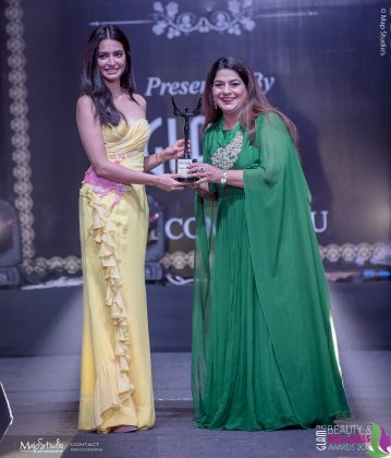 Rupinder Madan Most Stylish Makeup artist 359x420 - Glam Pro Beauty & Wellness Awards 2018 - Celebrity Presenter Actress Kriti Kharbanda and TV Superstar Manish Goel